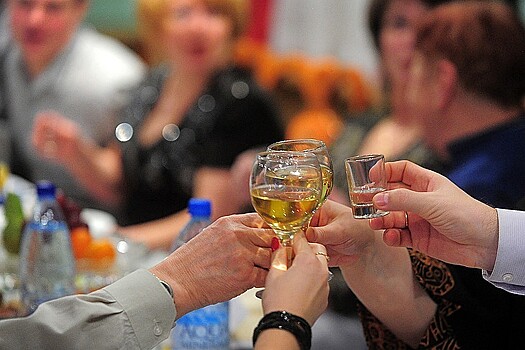 Минздрав посчитал алкоголиков в России