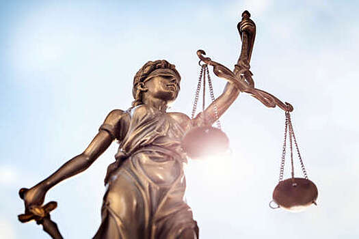 "Известия": вкладчики обвинили экс-священника в хищении более 1 млрд рублей