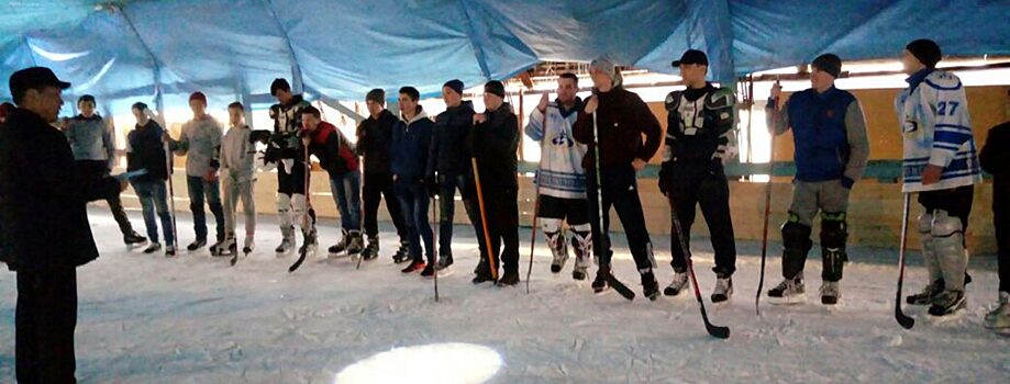 Хоккейные баталии — плавим лед коньками