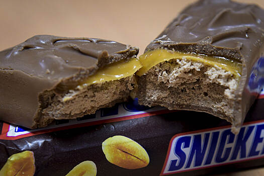 Производителя Snickers оштрафовали после падения работников в чан