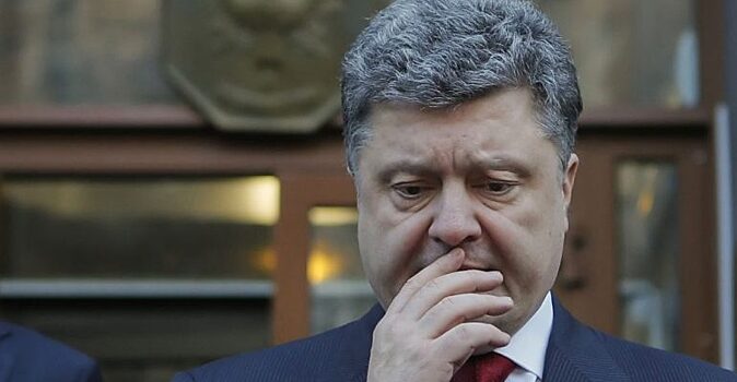 Экс-глава Нацбанка Украины указал на страх Порошенко оказаться за решеткой