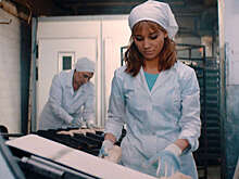 Кристина Асмус встретится со зрителями на премьере фильма "Булки" в Москве