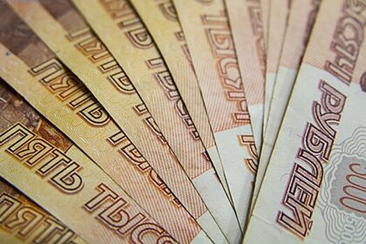 Названы вакансии с зарплатами более 500 тысяч рублей в месяц