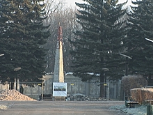 В Черняховске реконструируют мемориал на улице Спортивной