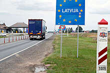 Россиян призвали не въезжать в Латвию на личных авто
