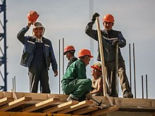 Как вернуть на сибирские стройки отечественных специалистов