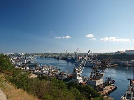 Порт Севастополя позволяет отправлять в Сирию несколько миллионов тонн груза в год