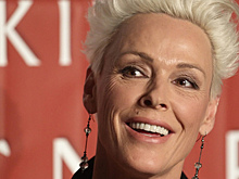 Рыжая Соня родила пятого ребенка в 54 года