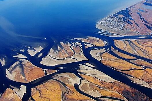 Почему в море вода соленая, а в реке — пресная