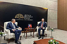 Лавров в Турции встретился с главой МИД Таджикистана