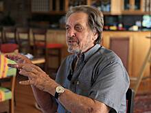 Отец Илона Маска посоветует ему посетить Казань