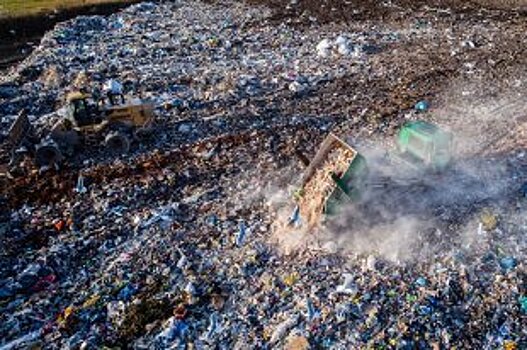 Уральский вуз создал центр для переработки отходов микроорганизмами