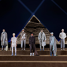 Dior Pre-Fall 2023 на фоне пирамид: Ким Джонс провёл, пожалуй, самый красивый показ