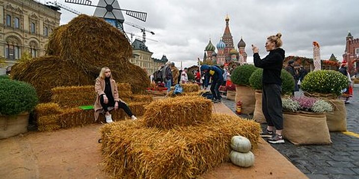 Спектакли и лекции. Чем заняться в заключительные дни "Золотой осени"