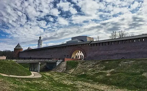 От Москвы до В. Новгорода за 4 дня — на машине со всеми остановками