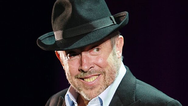 Украинский комбат разбил о голову Макаревича его гитару