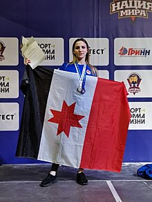 Спортсменка из Удмуртии завоевала серебро на Первенстве России по армрестлингу