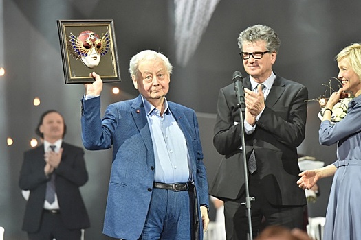 В Петербурге на театральной премии «Прорыв» посвятили награды Табакову и Серебрянникову
