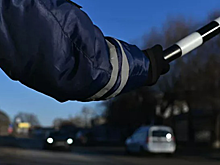 В Иркутске женщина угнала авто на глазах у инспекторов ГИБДД