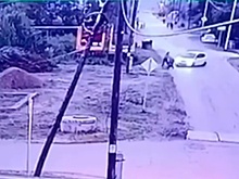 В Красноярском крае пьяный водитель сбил мать с грудным ребенком в коляске