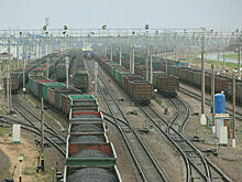 Китайские компании впервые закупили российские уголь и нефть за юани