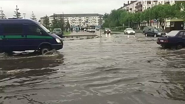 Петропавловск затопило дождевой водой