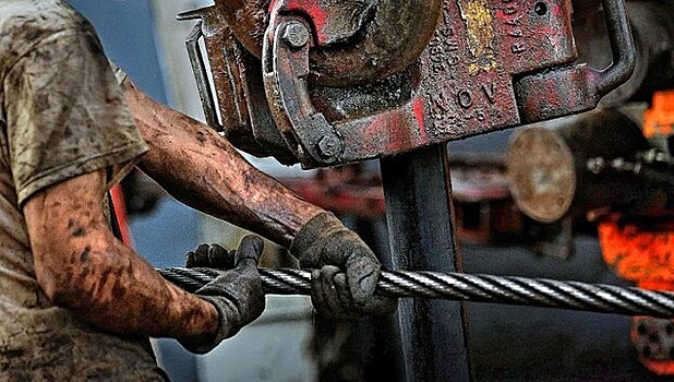 Сланцевые бурильщики теряют деньги на дорогой нефти