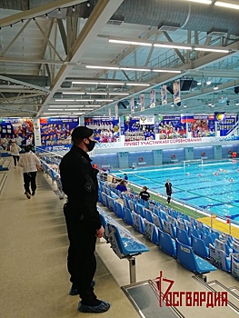 ОМОН Златоуста обеспечивает безопасность на Всероссийских соревнованиях по водному поло