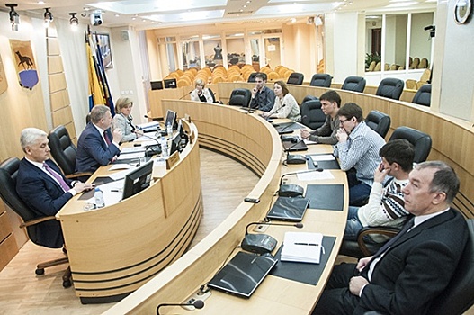 «Миллион четыреста – на ветер» Депутаты гордумы раскритиковали концепцию развития Сургутской агломерации