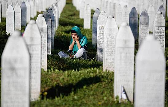 Зачем сербы устроили резню в Сребренице?