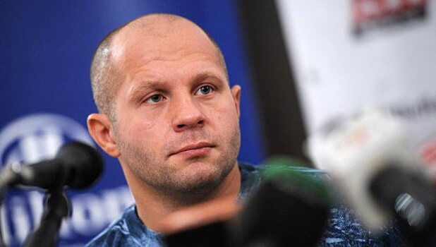 Названа причина госпитализации тренера Емельяненко