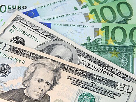 Аналитик спрогнозировал курс доллара и евро на следующей неделе