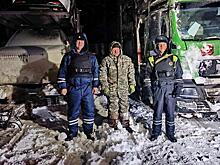 Полиция двое суток обеспечивала безопасность на месте ДТП с участием автовоза в Костромской области