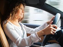 В ГИБДД назвали самые популярные марки и цвета авто у столичных женщин-водителей