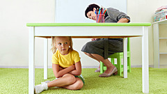 Ребёнок боится воспитательницу: 8 советов родителям