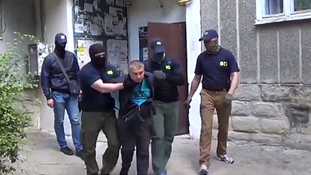 Задержанный в Симферополе россиянин признался в шпионаже на Украину