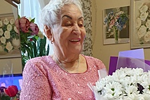 60 лет вместе. Семья из Донецка отметила бриллиантовую свадьбу под обстрелами
