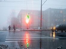 ГИБДД предупреждает водителей об обледенении дорог в Саратовской области