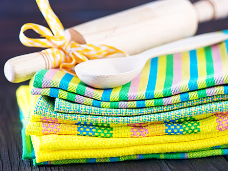 Попробовала отстирать кухонные полотенца по советам из Интернета. Что из этого получилось