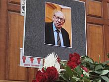 Ясена Засурского похоронят на Троекуровском кладбище