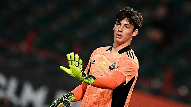 Тренер сборной отметил прогресс российского вратаря