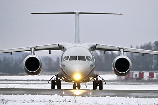 У нового Ан-148 в полете отказал двигатель