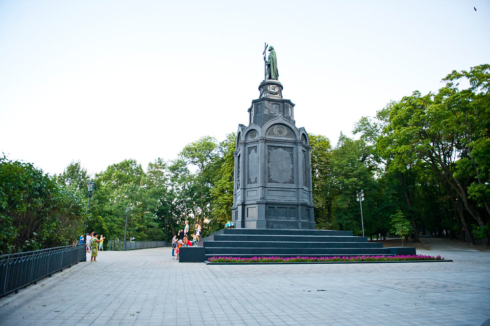 Памятник князю Владимиру, Киев, Украина