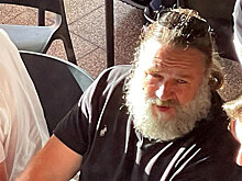 Рассел Кроу испугал соседей