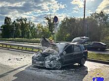 В Самаре в ДТП с тремя авто загорелась одна из машин