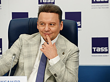 49-летний актер Александр Олешко признался, что скрывает седину во время съемок