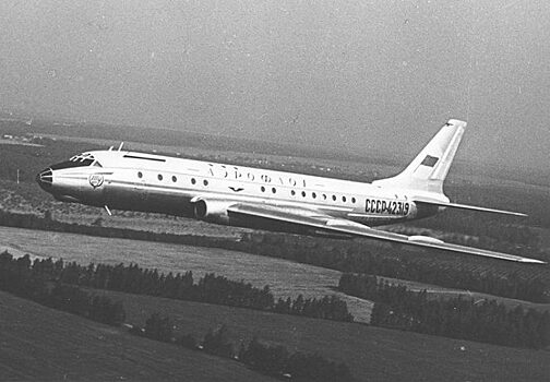 Почему ТУ-104 считается самым опасным советским гражданским самолётом