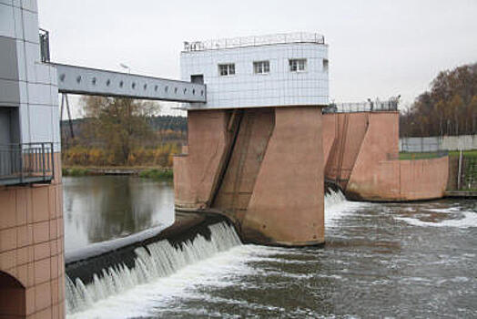 Специалисты обновят водопровод в Троицке