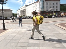 Курьеры с шестизначной зарплатой? Работа доставщиком попала в ТОП-5 самых популярных и хорошо оплачиваемых