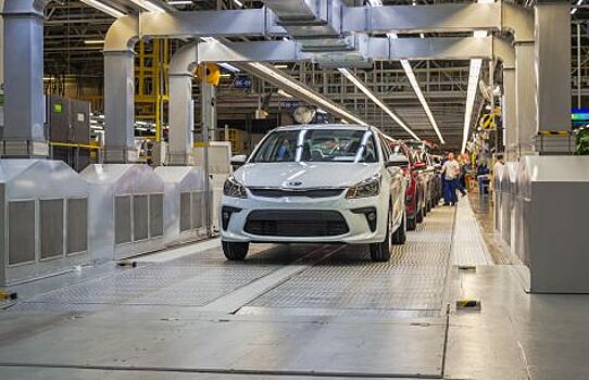 Автозаводы Санкт-Петербурга увеличили производство на 3,3 % по итогам полугодия в 2019 году